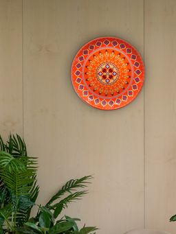 KOLOROBIA - Dazzling Ikat Decorative Plate 10 Inch