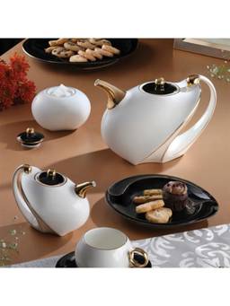Momentz - Luxury Black Tea Set of 7