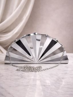 ARTKLIM - Elegant Silver Fan-Shaped Acrylic Clutch