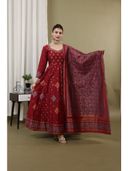 Maroon color option, Currently selected