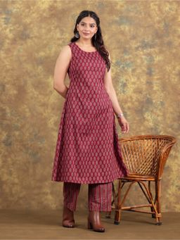 ARAMYA - Maroon Floral Round Neck Kurta with Pant