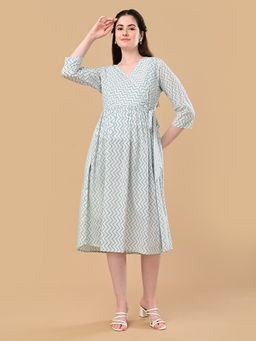The Mom Store - Blue Printed Cotton Regular Fit Maternity Dress