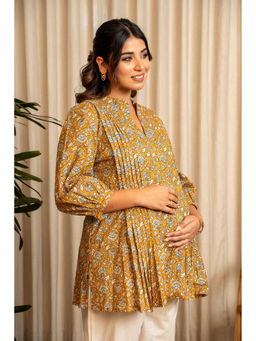 Ikk Kudi By Seerat - Mustard Printed Cotton Regular Fit Nursing Top