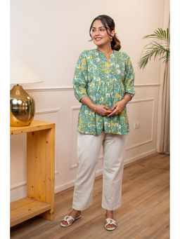Ikk Kudi By Seerat - Green Printed Cotton Regular Fit Nursing Top