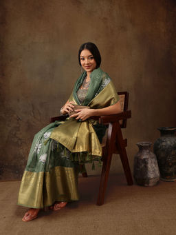 Silk Land - Green Munga Silk Floral Printed Zari Woven Saree with Unstitched Blouse