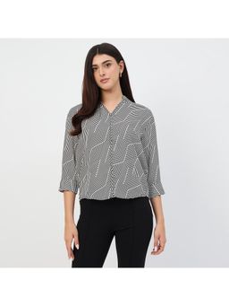 Madame - Black V-Neck Printed Cotton Top