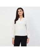 White color option, Currently selected