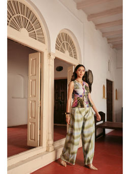 Zip by Payal & Zinal - Women Crayon Pleats Cotton Multi-Color Pant