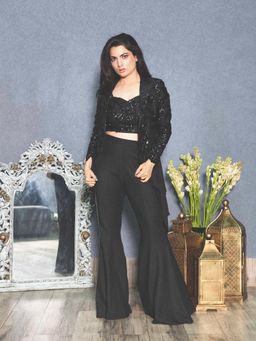 Inej - Plain Bellbottoms