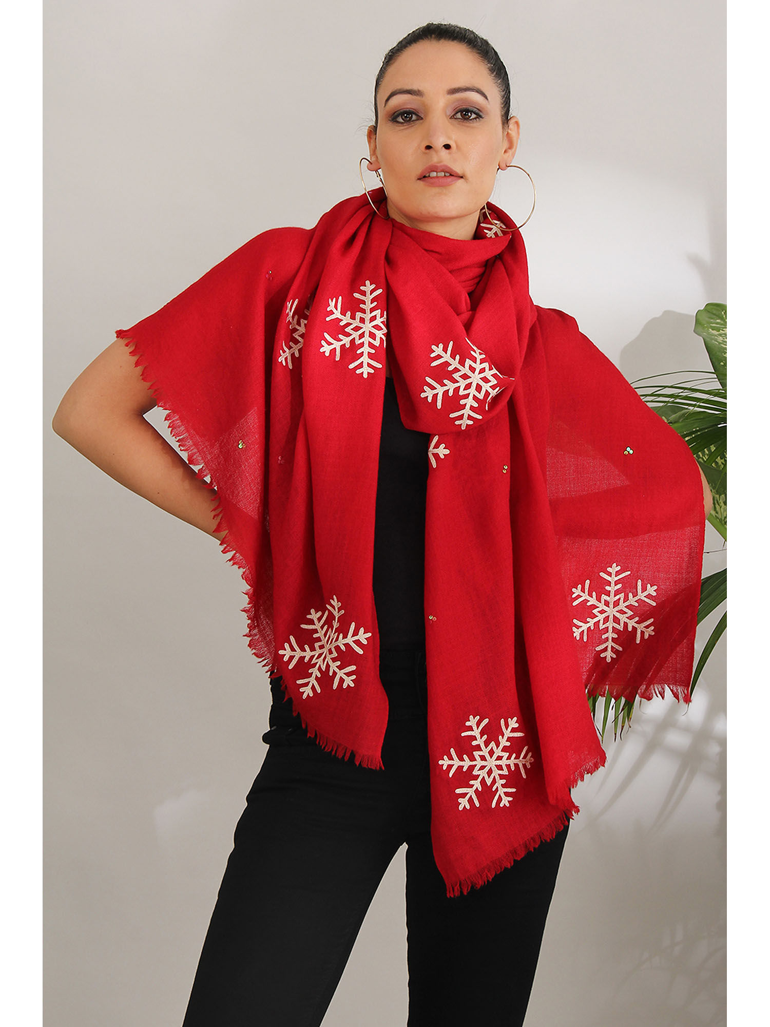 red christmas shawl