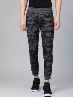 Alcis - Men Black Slim Fit Camouflage Printed Joggers