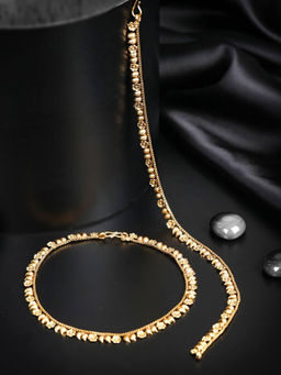 Priyaasi - Gold Plated Floral Anklets