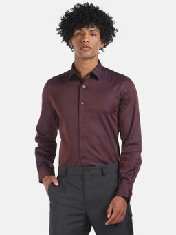 Arrow Newyork - Men Maroon Spread Collar Solid Formal Shirt