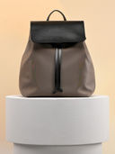 Olive color option, Sold out, Currently selected