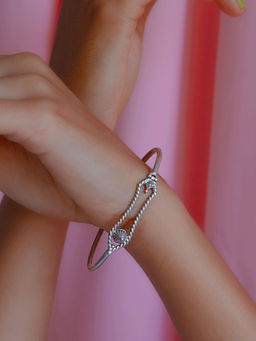 Shaya by CaratLane - 925 Silver Shaya by Caratlane Vedhla Inspired Flexi Bracelet