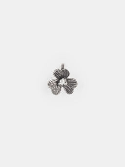 Shaya by CaratLane - 925 Silver Shaya by CaratLane Joan C Nose Ring in