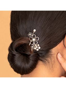 Shaya by CaratLane - Betty F Bunstick in 925 Silver