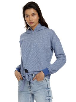 Campus Sutra - Blue Solid Sweatshirt