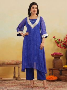 Gillori - Blue Georgette Embroidered Kurta with Inner and Pant