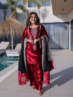 Odette - Red Velvet Embroidered Kurta with Pant and Dupatta