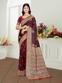 Maroon color option, Currently selected