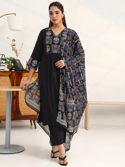 Gerua By Libas - Black Cotton Blend Abstract Kurta with Palazzo and Dupatta