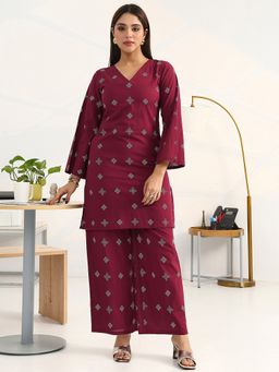 Gerua By Libas - Pink Cotton Blend Geometric Kurta with Palazzo