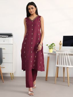 Gerua By Libas - Maroon Cotton Blend Abstract Kurta with Trouser