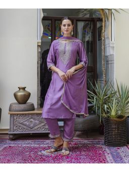 VredeVogel - Lavender Silk Blend Kurta with Pant and Dupatta