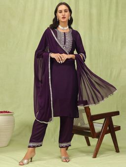 VredeVogel - Purple Silk Blend Kurta with Pant and Dupatta