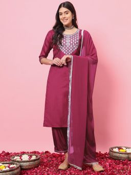 VredeVogel - Red Silk Blend Kurta with Pant and Dupatta