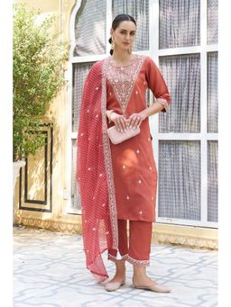 VredeVogel - Peach Silk Blend Kurta with Pant and Dupatta
