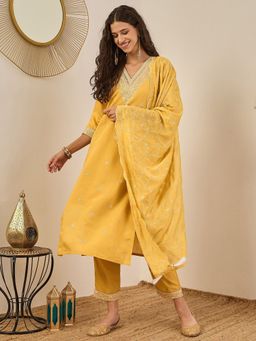 VredeVogel - Yellow Silk Blend Kurta with Pant and Dupatta