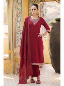 VredeVogel - Maroon Viscose Rayon Kurta with Pant and Dupatta