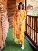 Mustard color option, Currently selected