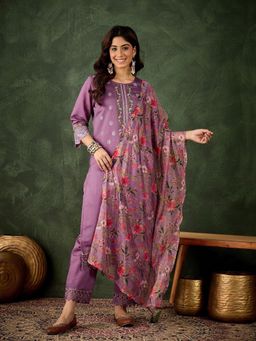 VredeVogel - Purple Silk Blend Kurta with Pant and Dupatta