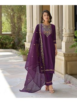 VredeVogel - Purple Viscose Rayon Kurta with Pant and Dupatta