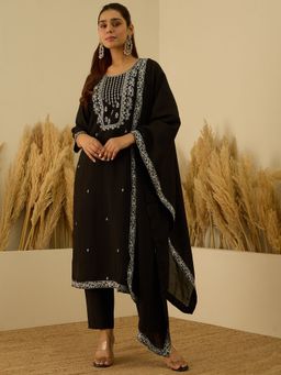 VredeVogel - Black Silk Blend Kurta with Pant and Dupatta
