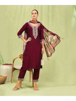 VredeVogel - Maroon Silk Blend Kurta with Pant and Dupatta