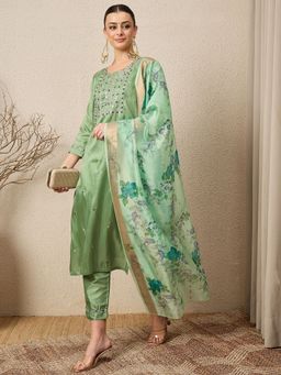 VredeVogel - Light Green Silk Blend Kurta with Pant and Dupatta