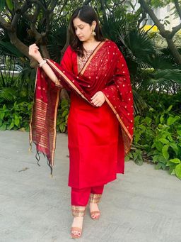 VredeVogel - Maroon Silk Blend Kurta with Pant and Dupatta