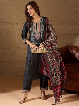 VredeVogel - Black Silk Blend Kurta with Pant and Dupatta