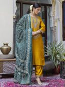 Yellow color option, Currently selected