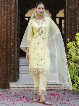 VredeVogel - Yellow Silk Blend Kurta with Pant and Dupatta