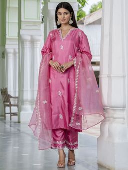 VredeVogel - Pink Silk Blend Kurta with Pant and Dupatta