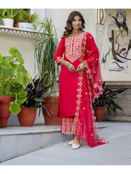 VredeVogel - Red Embroidered Kurta with Palazzo and Dupatta
