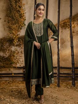 VredeVogel - Green Embroidered Anarkali Kurta with Pant and Dupatta