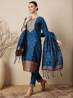 VredeVogel - Blue Embroidered Kurta with Pant and Dupatta