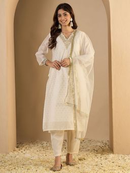 VredeVogel - White Embroidered Kurta with Pant and Dupatta