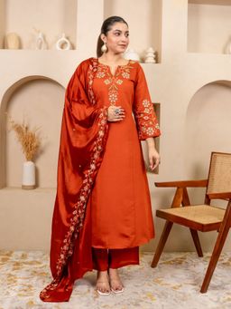 VredeVogel - Rust Embroidered Kurta with Pant and Dupatta